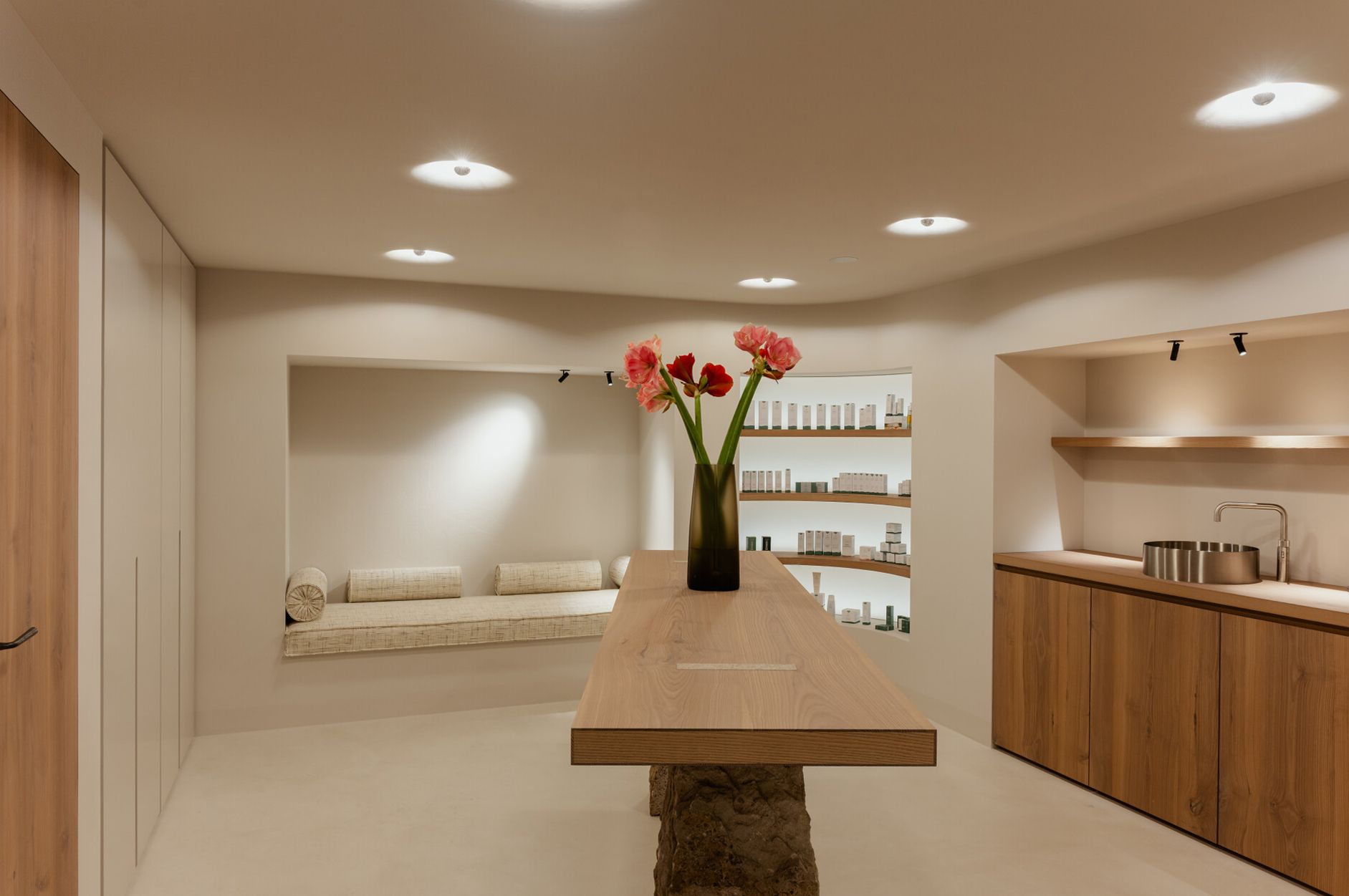 100226_haltmair_spa_thumpnail